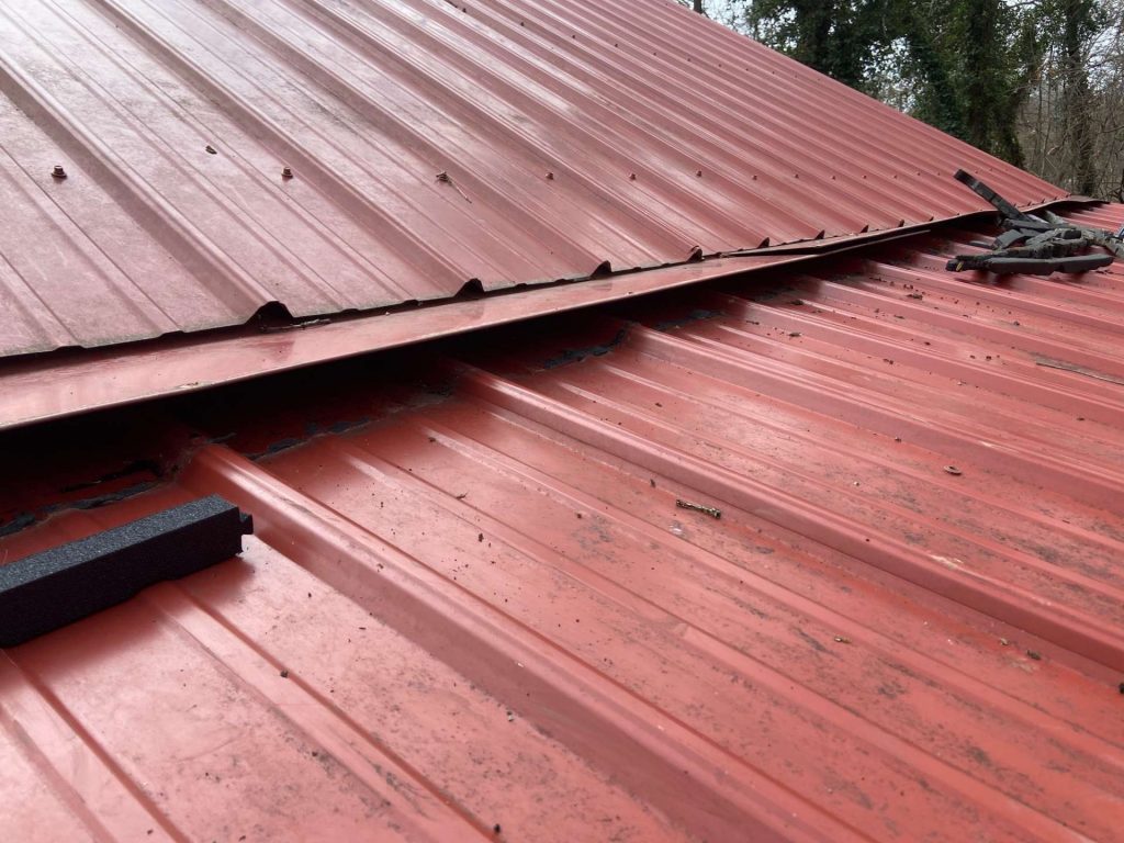 roof repair service in Knoxville