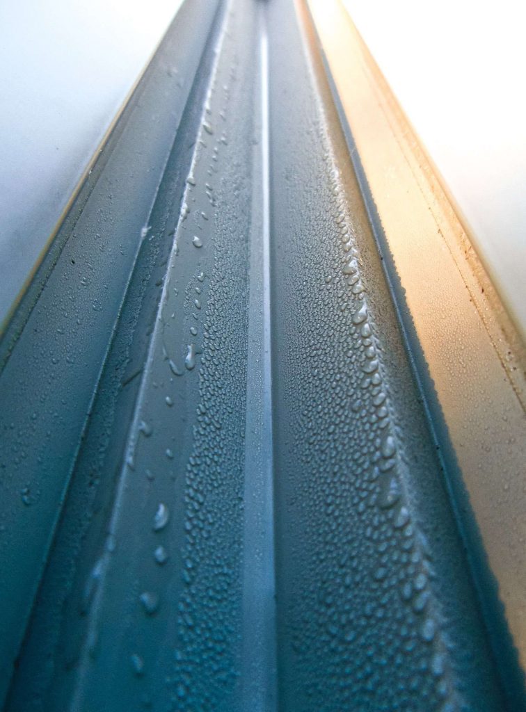 Gutter problem: leaks